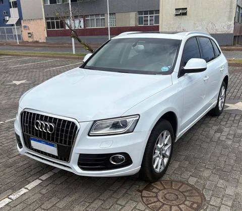 AUDI Q5 2.0 TFSI AMBIENTE 16V 225CV GASOLINA 4P AUTOMÁTICO